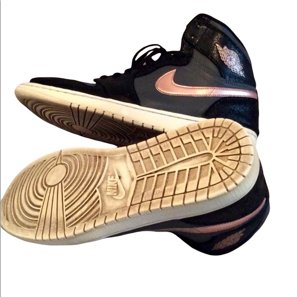 VINTAGE JORDANS. Excellent condition. - Picture 6 of 6